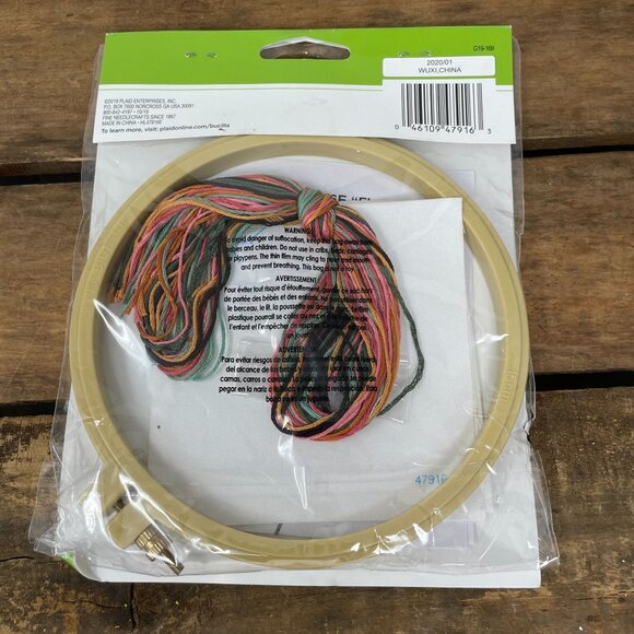Bucilla Floral Deer Stamped Embroidery Kit 6" Hoop & Materials Included 47916E - Picture 2 of 4